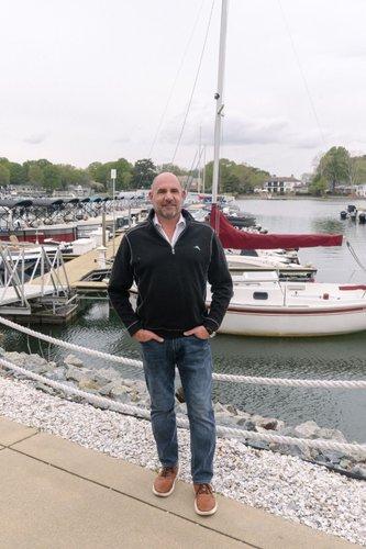 mobile - carousel-hero-element image-3