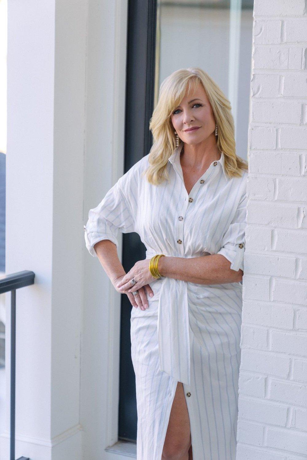 carousel-hero-element image-5