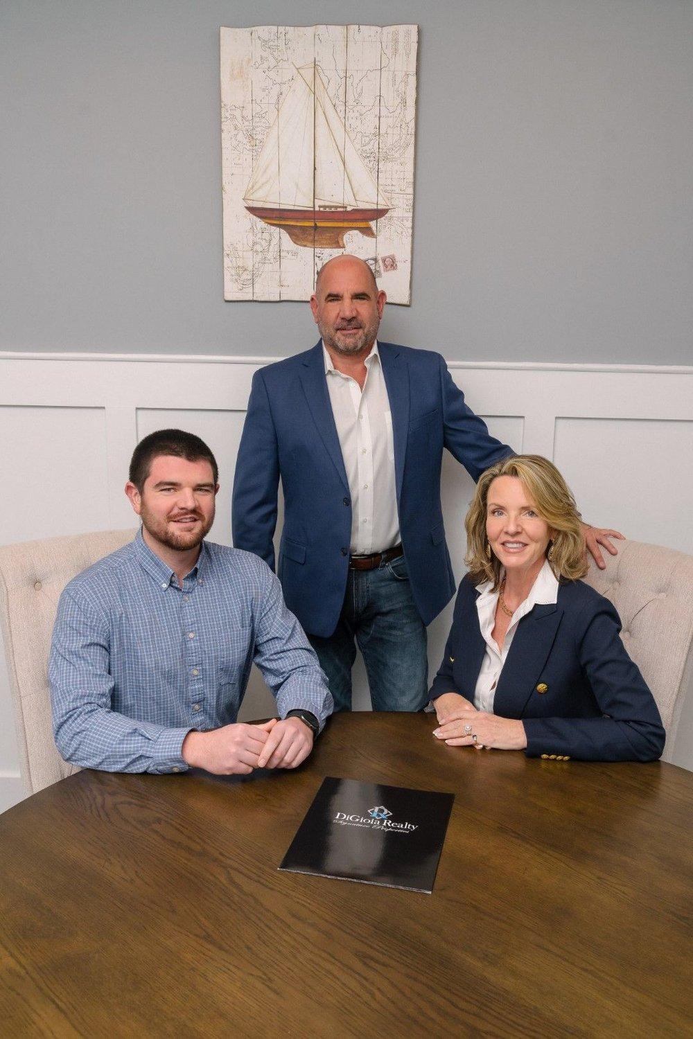 carousel-hero-element image-10